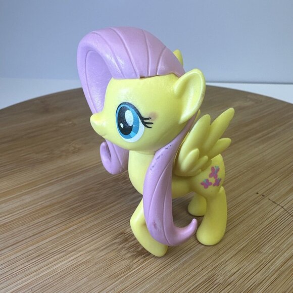 2017 Hasbro My Little Pony G4‎ Friendship Is Magic Fluttershy  3.5" Figure Vinyl - Picture 1 of 7
